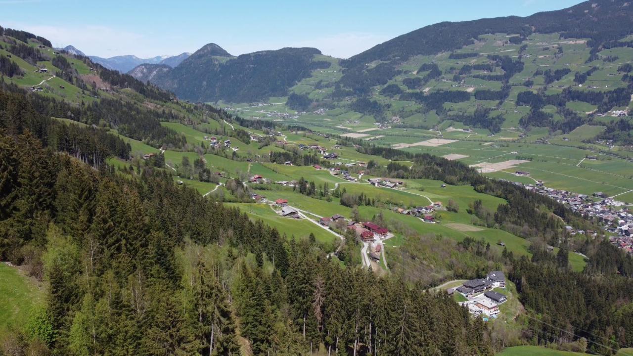 Mountain Penthouse Top 8 & 9 フューゲン エクステリア 写真