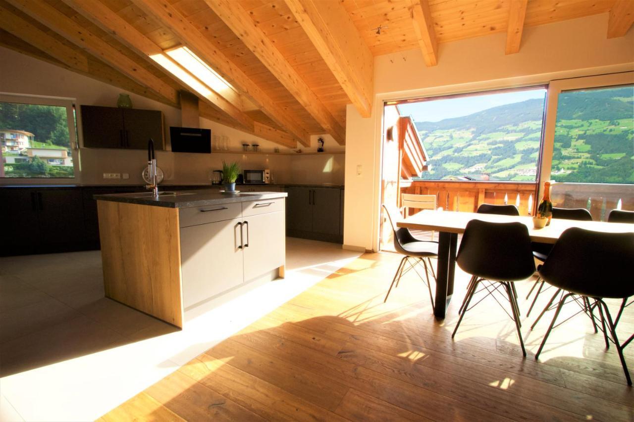 Mountain Penthouse Top 8 & 9 フューゲン エクステリア 写真